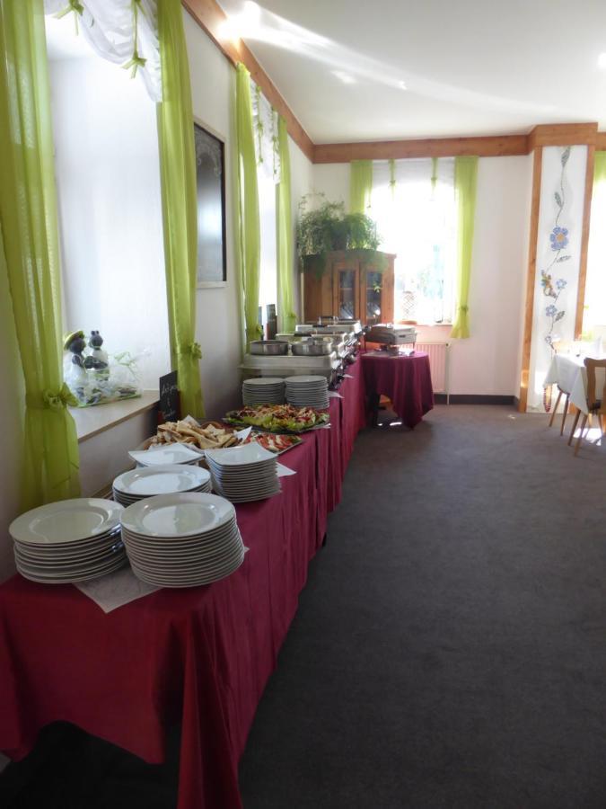 Landgasthaus Zur Muehlenwirtin Петерсхаген Экстерьер фото